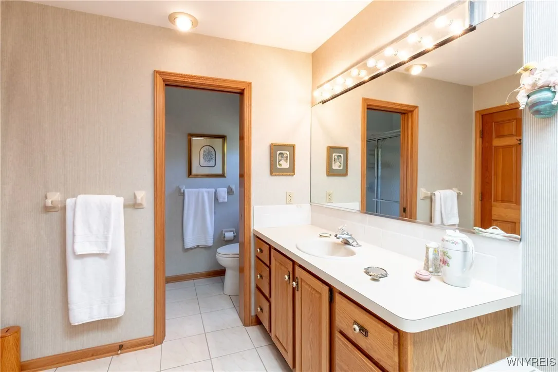 5864 Forest Creek Drive, Clarence, New York 14051, Clarence, New York 14051, 3 Bedrooms Bedrooms, 11 Rooms Rooms,2 BathroomsBathrooms,Residential,For Sale,5864 Forest Creek Drive, Clarence, New York 14051,B1628661