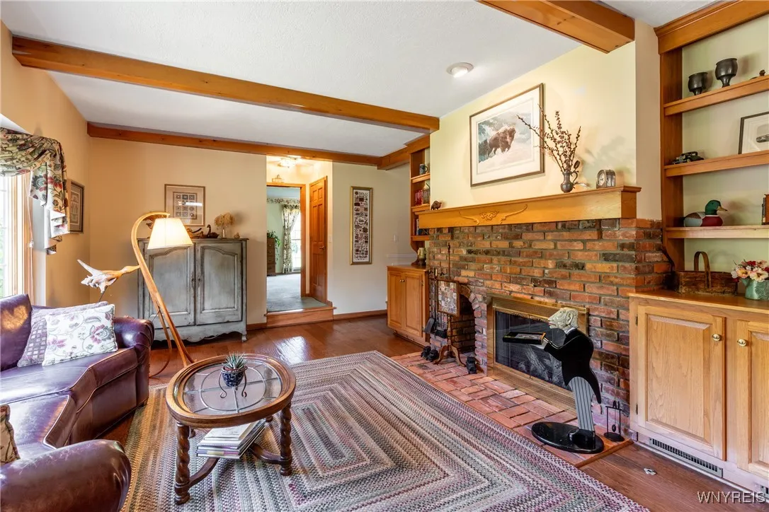5864 Forest Creek Drive, Clarence, New York 14051, Clarence, New York 14051, 3 Bedrooms Bedrooms, 11 Rooms Rooms,2 BathroomsBathrooms,Residential,For Sale,5864 Forest Creek Drive, Clarence, New York 14051,B1628661