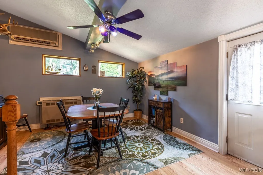 9523 South Protection Road, Holland, New York 1408, Holland, New York 14080, 2 Bedrooms Bedrooms, 5 Rooms Rooms,1 BathroomBathrooms,Residential,Closed,9523 South Protection Road, Holland, New York 1408,0,B1631593