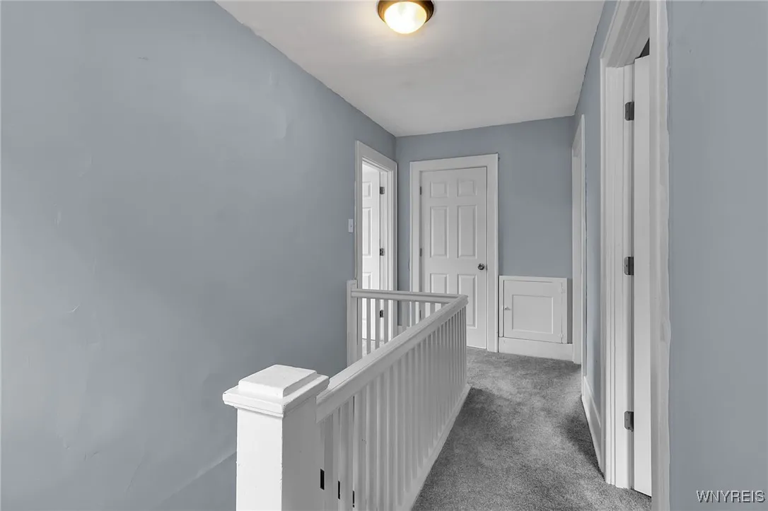 2431 Ontario Avenue, Niagara Falls, New York 14305, Niagara Falls, New York 14305, 3 Bedrooms Bedrooms, 7 Rooms Rooms,2 BathroomsBathrooms,Residential,Closed,2431 Ontario Avenue, Niagara Falls, New York 14305,0,B1631604