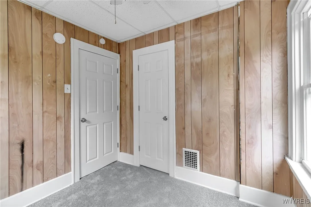 2431 Ontario Avenue, Niagara Falls, New York 14305, Niagara Falls, New York 14305, 3 Bedrooms Bedrooms, 7 Rooms Rooms,2 BathroomsBathrooms,Residential,Closed,2431 Ontario Avenue, Niagara Falls, New York 14305,0,B1631604