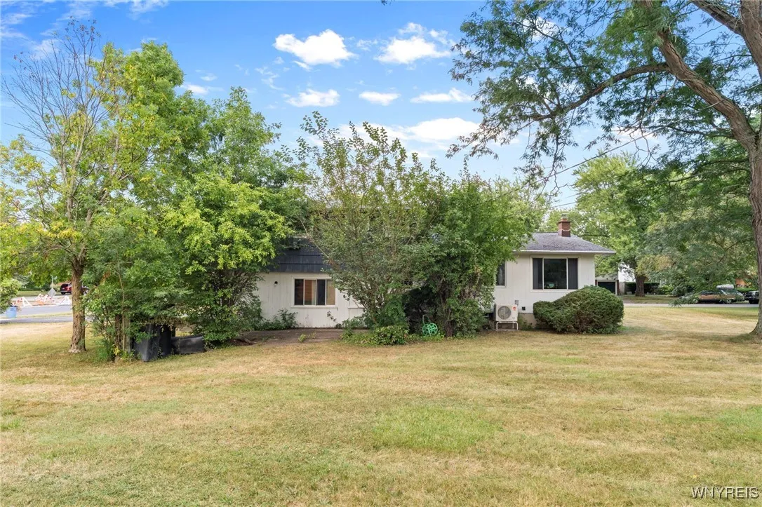 89 Devon Lane, Amherst, New York 14221, Amherst, New York 14221, 3 Bedrooms Bedrooms, 7 Rooms Rooms,2 BathroomsBathrooms,Residential,For Sale,89 Devon Lane, Amherst, New York 14221,B1631617