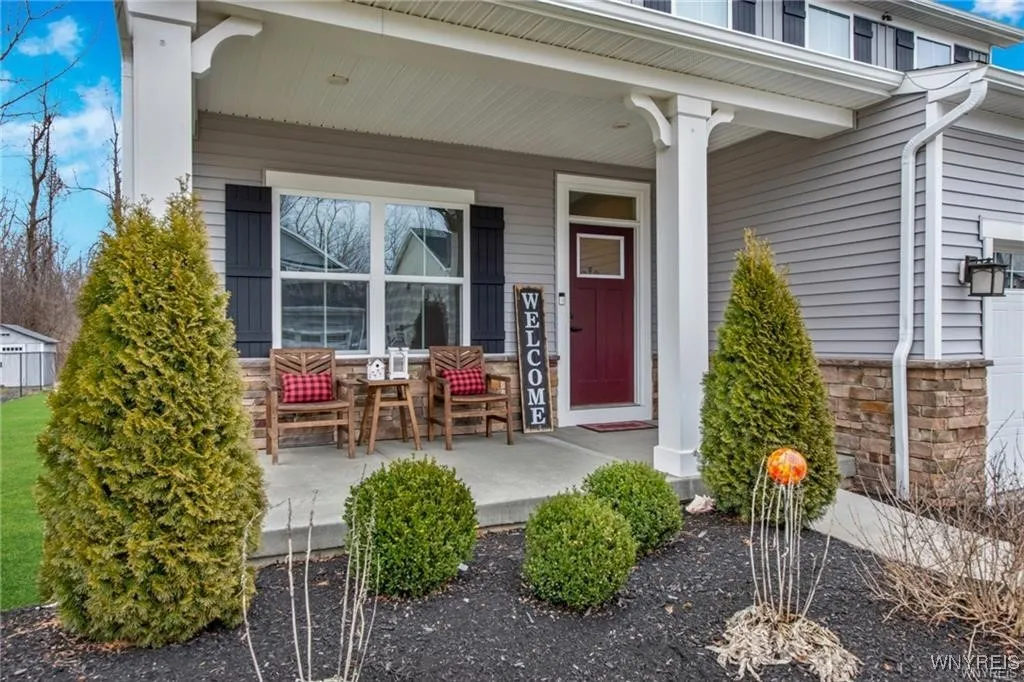 94 Lynette, Amherst, New York 14228, Amherst, New York 14228, 4 Bedrooms Bedrooms, 8 Rooms Rooms,2 BathroomsBathrooms,Residential Lease,For Rent,94 Lynette, Amherst, New York 14228,B1631648