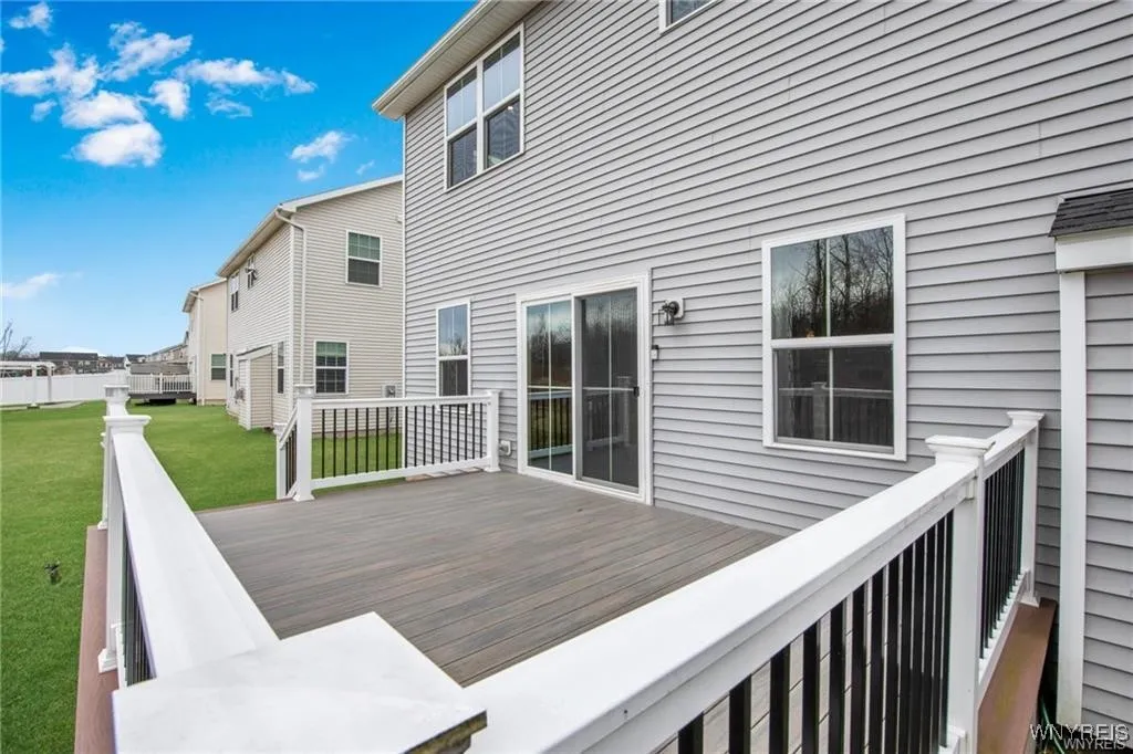 94 Lynette, Amherst, New York 14228, Amherst, New York 14228, 4 Bedrooms Bedrooms, 8 Rooms Rooms,2 BathroomsBathrooms,Residential Lease,For Rent,94 Lynette, Amherst, New York 14228,B1631648