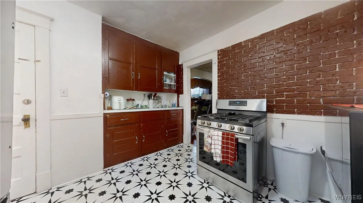 414 Shirley Avenue, Buffalo, New York 14215, Buffalo, New York 14215, 3 Bedrooms Bedrooms, 7 Rooms Rooms,1 BathroomBathrooms,Residential,For Sale,414 Shirley Avenue, Buffalo, New York 14215,0,B1631655