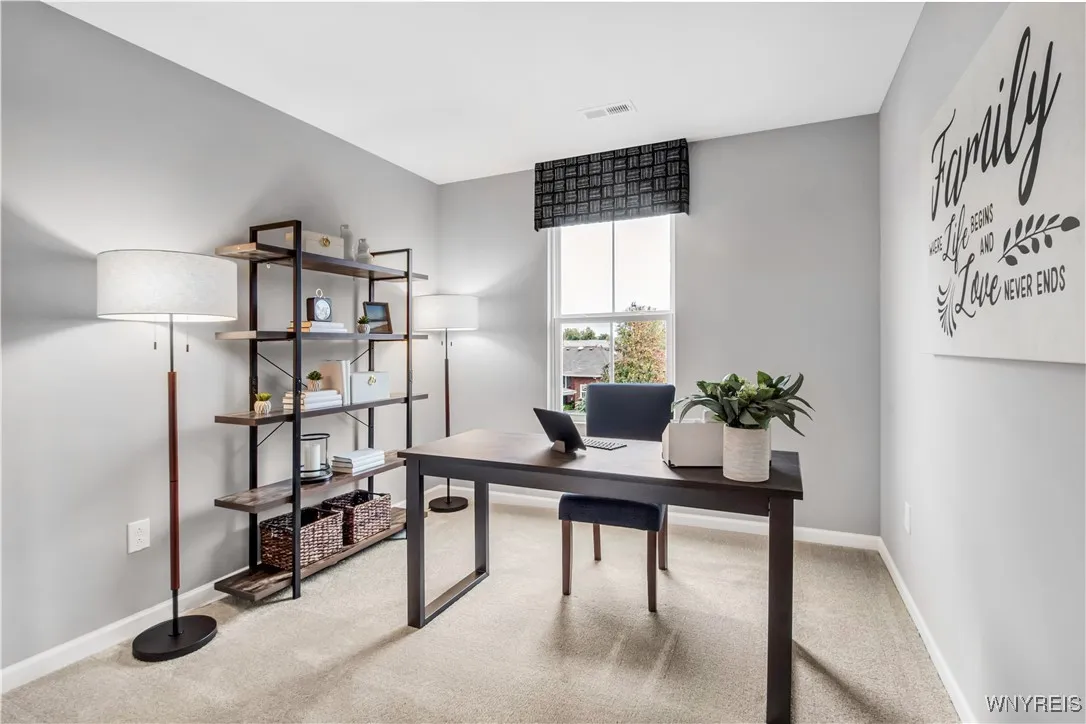6228 Thornden Park Drive, Lockport Town, New York, Lockport Town, New York 14094, 3 Bedrooms Bedrooms, 8 Rooms Rooms,2 BathroomsBathrooms,Residential,For Sale,6228 Thornden Park Drive, Lockport Town, New York ,0,B1631667