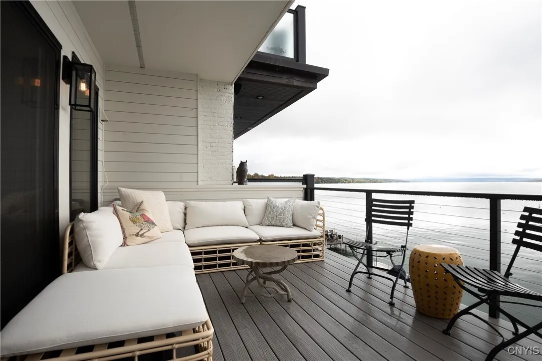 38 East Genesee Street, Skaneateles, New York 1315, Skaneateles, New York 13152, 1 Bedroom Bedrooms, 5 Rooms Rooms,2 BathroomsBathrooms,Residential Lease,For Rent,38 East Genesee Street, Skaneateles, New York 1315,0,S1631645