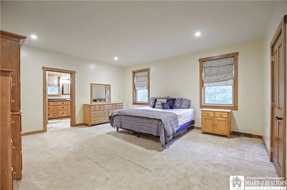 9717 Dye Road, Villenova, New York 14062, Villenova, New York 14062, 3 Bedrooms Bedrooms, 7 Rooms Rooms,2 BathroomsBathrooms,Residential,Closed,9717 Dye Road, Villenova, New York 14062,0,R1631365