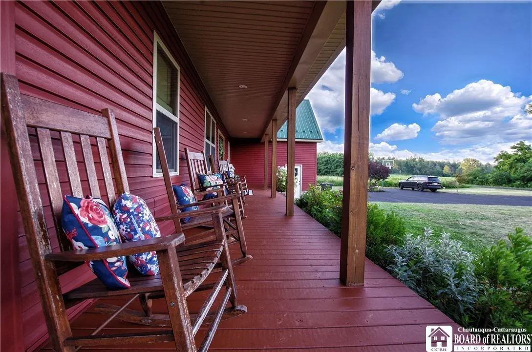 9717 Dye Road, Villenova, New York 14062, Villenova, New York 14062, 3 Bedrooms Bedrooms, 7 Rooms Rooms,2 BathroomsBathrooms,Residential,Closed,9717 Dye Road, Villenova, New York 14062,0,R1631365