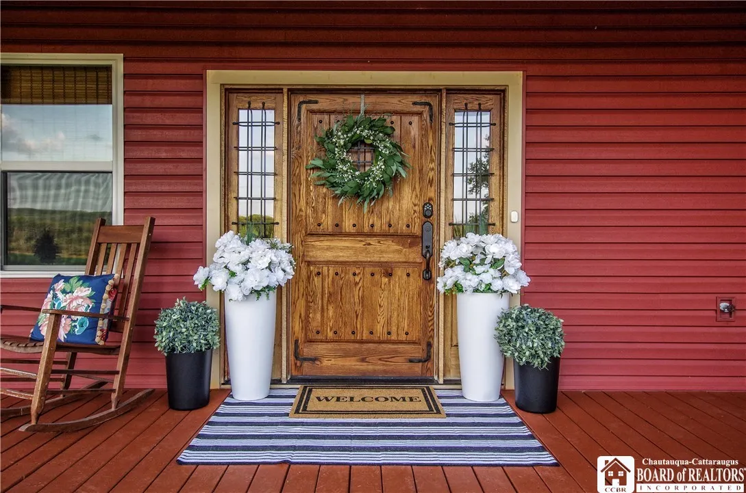 9717 Dye Road, Villenova, New York 14062, Villenova, New York 14062, 3 Bedrooms Bedrooms, 7 Rooms Rooms,2 BathroomsBathrooms,Residential,Closed,9717 Dye Road, Villenova, New York 14062,0,R1631365