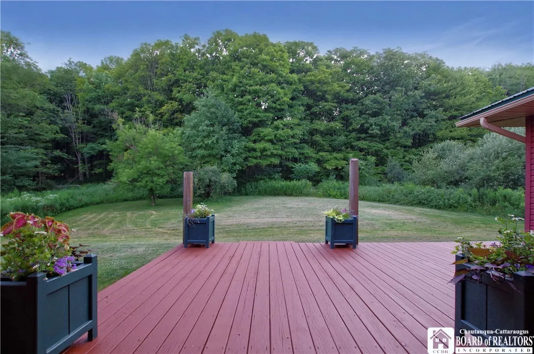 9717 Dye Road, Villenova, New York 14062, Villenova, New York 14062, 3 Bedrooms Bedrooms, 7 Rooms Rooms,2 BathroomsBathrooms,Residential,Closed,9717 Dye Road, Villenova, New York 14062,0,R1631365