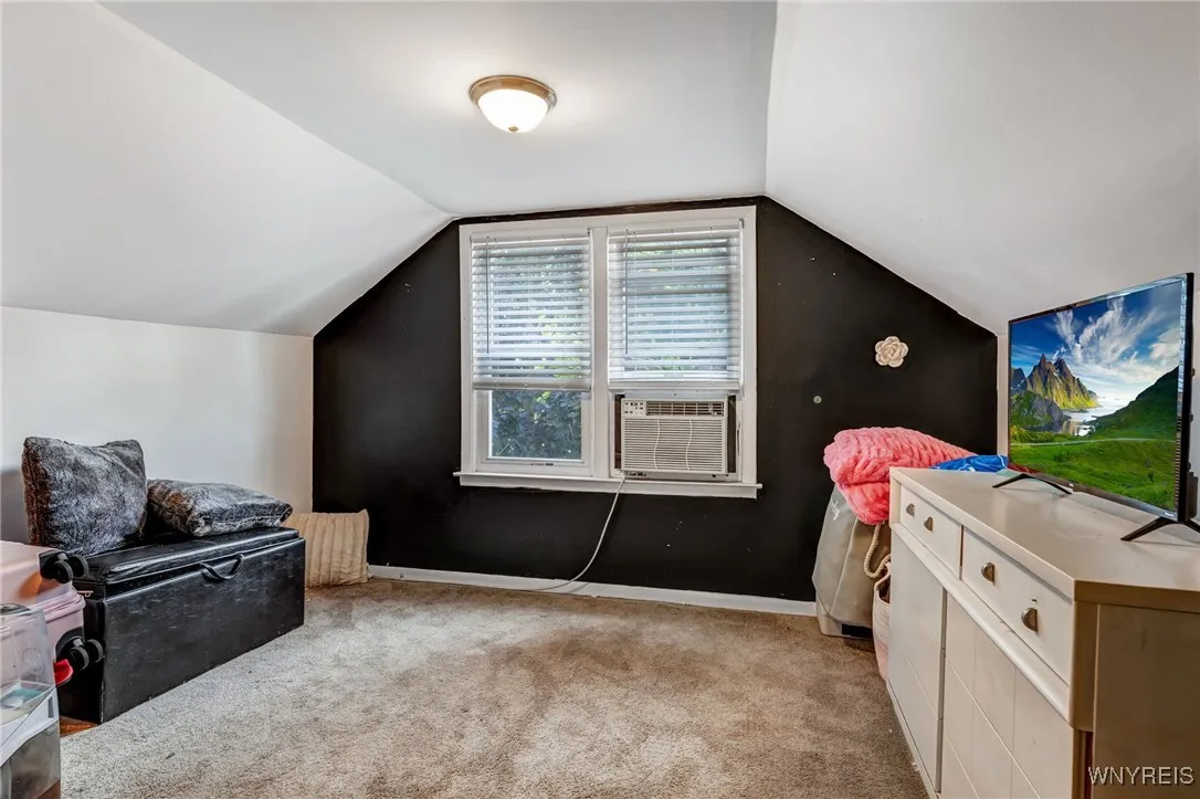 203 74th Street, Niagara Falls, New York 14304, Niagara Falls, New York 14304, 3 Bedrooms Bedrooms, 5 Rooms Rooms,1 BathroomBathrooms,Residential,Closed,203 74th Street, Niagara Falls, New York 14304,0,B1631663