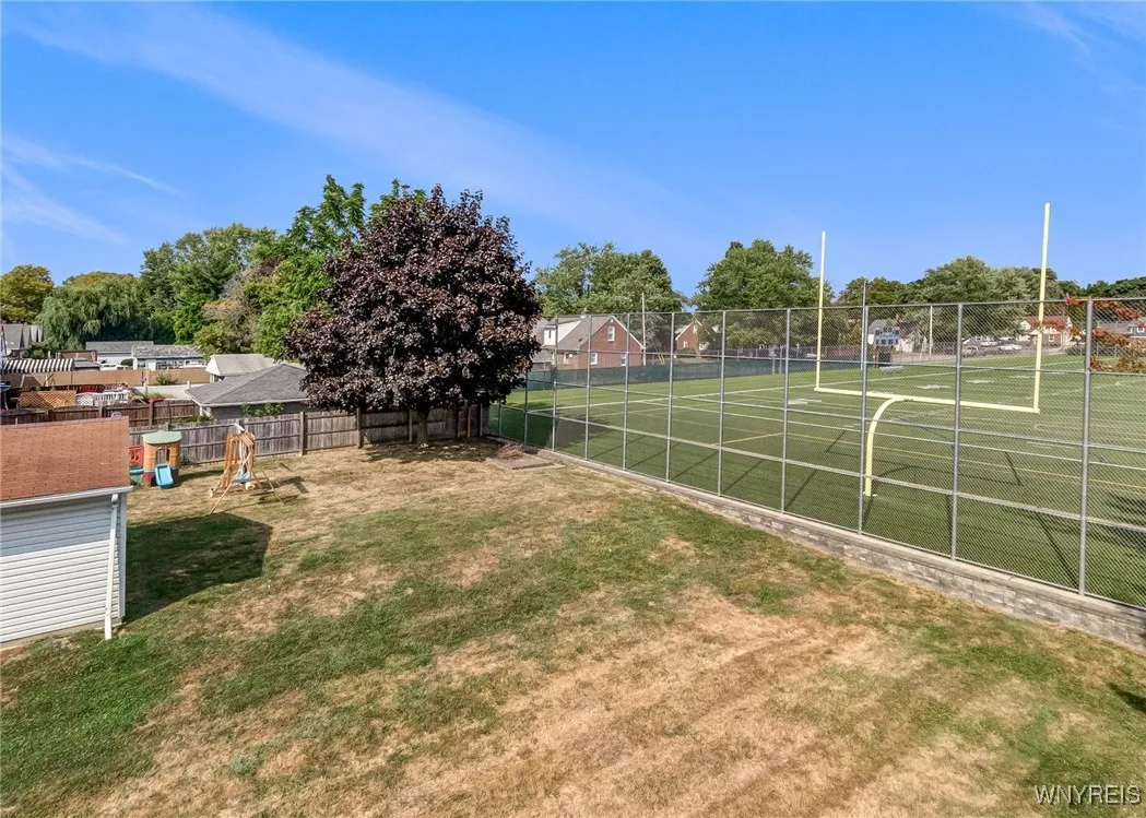 203 74th Street, Niagara Falls, New York 14304, Niagara Falls, New York 14304, 3 Bedrooms Bedrooms, 5 Rooms Rooms,1 BathroomBathrooms,Residential,Closed,203 74th Street, Niagara Falls, New York 14304,0,B1631663