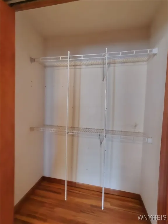 147 Leonore Road, Amherst, New York 14226, Amherst, New York 14226, 2 Bedrooms Bedrooms, 5 Rooms Rooms,1 BathroomBathrooms,Residential,Closed,147 Leonore Road, Amherst, New York 14226,0,B1631394