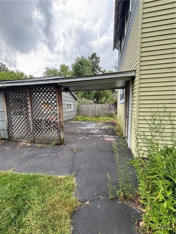 605 West Liberty Street, Rome, New York 13440, Rome, New York 13440, 5 Bedrooms Bedrooms, 14 Rooms Rooms,2 BathroomsBathrooms,Residential,For Sale,605 West Liberty Street, Rome, New York 13440,0,S1630567