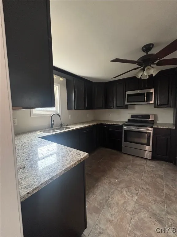 901 West Dominick Street, Rome, New York 13440, Rome, New York 13440, 4 Bedrooms Bedrooms, 7 Rooms Rooms,Residential,Closed,901 West Dominick Street, Rome, New York 13440,0,S1631664