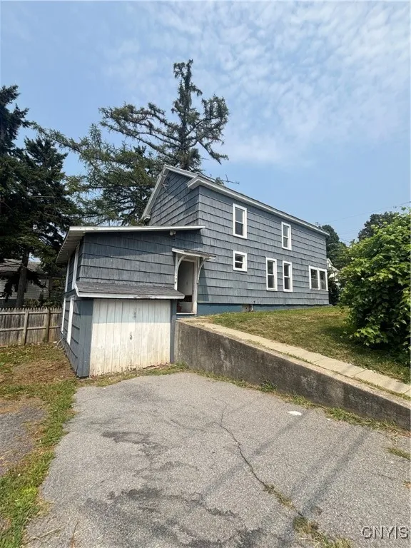 901 West Dominick Street, Rome, New York 13440, Rome, New York 13440, 4 Bedrooms Bedrooms, 7 Rooms Rooms,Residential,Closed,901 West Dominick Street, Rome, New York 13440,0,S1631664