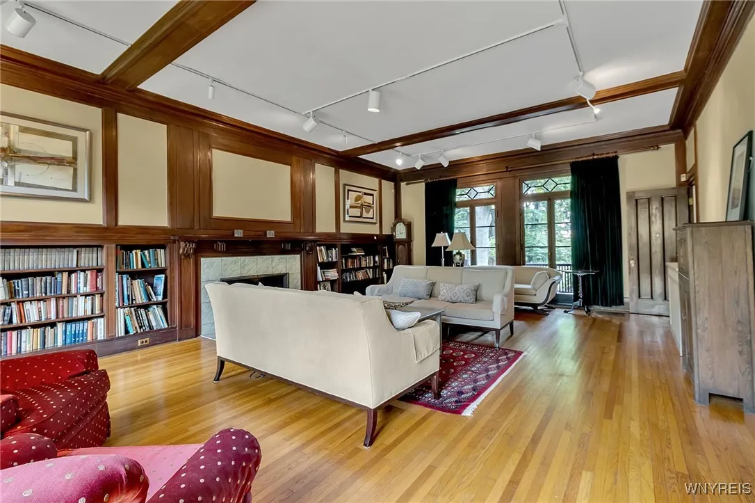 Primary Unit Living Room