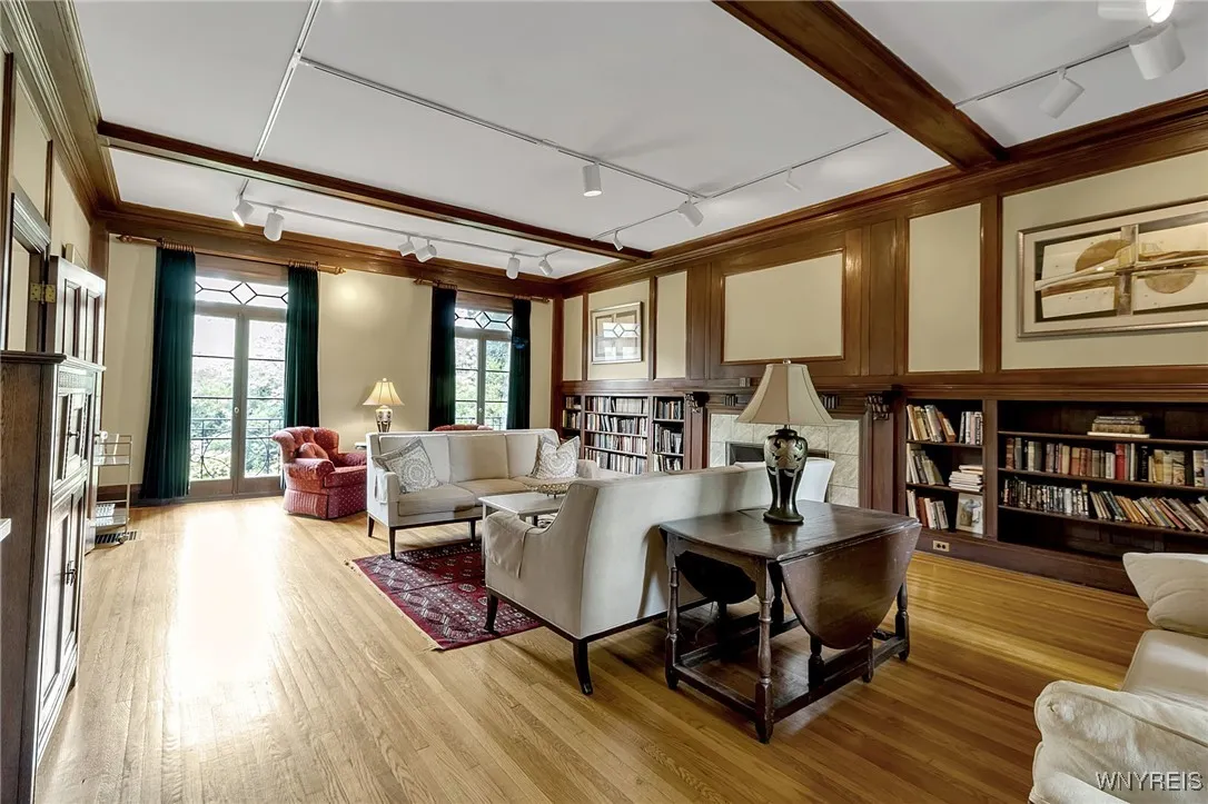 Primary Unit Living Room