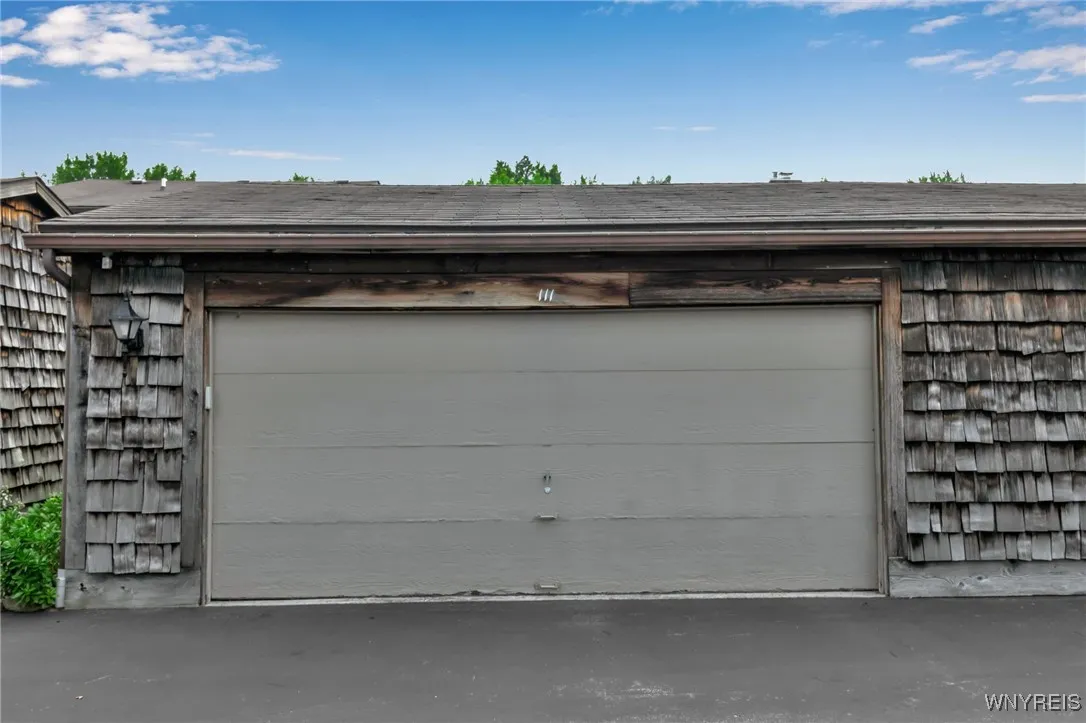 111 Cimarand Drive, Amherst, New York 14221, Amherst, New York 14221, 3 Bedrooms Bedrooms, 6 Rooms Rooms,2 BathroomsBathrooms,Residential,For Sale,111 Cimarand Drive, Amherst, New York 14221,B1631621