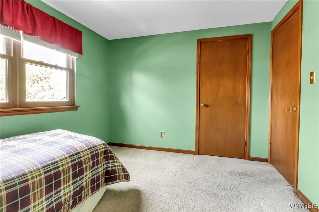 111 Cimarand Drive, Amherst, New York 14221, Amherst, New York 14221, 3 Bedrooms Bedrooms, 6 Rooms Rooms,2 BathroomsBathrooms,Residential,For Sale,111 Cimarand Drive, Amherst, New York 14221,B1631621