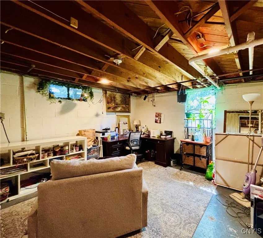 4 Case Avenue, Auburn, New York 13021, Auburn, New York 13021, 4 Bedrooms Bedrooms, 6 Rooms Rooms,1 BathroomBathrooms,Residential,Closed,4 Case Avenue, Auburn, New York 13021,0,S1630882