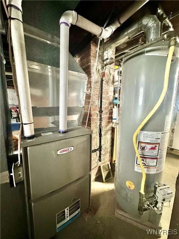 169 Altruria Street, Buffalo, New York 14220, Buffalo, New York 14220, 5 Bedrooms Bedrooms, ,2 BathroomsBathrooms,Residential,Closed,169 Altruria Street, Buffalo, New York 14220,0,B1630783