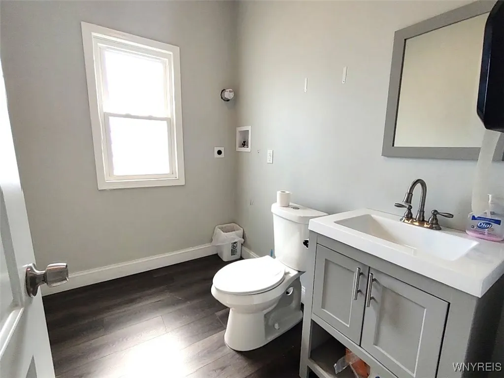 543 South Park Avenue, Buffalo, New York 14204, Buffalo, New York 14204, 2 Bedrooms Bedrooms, ,Residential,For Sale,543 South Park Avenue, Buffalo, New York 14204,B1631719