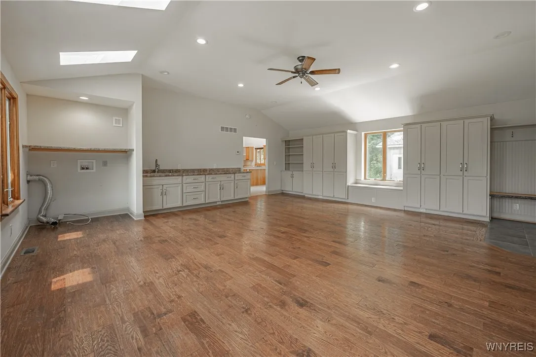 4885 Cambria Road, Cambria, New York 14094, Cambria, New York 14094, 2 Bedrooms Bedrooms, 9 Rooms Rooms,2 BathroomsBathrooms,Residential,For Sale,4885 Cambria Road, Cambria, New York 14094,0,B1631567