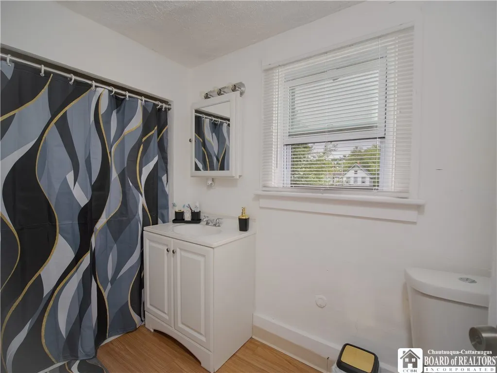 114 Deer Street, Dunkirk, New York 14048, Dunkirk, New York 14048, 4 Bedrooms Bedrooms, 8 Rooms Rooms,1 BathroomBathrooms,Residential,For Sale,114 Deer Street, Dunkirk, New York 14048,R1631734