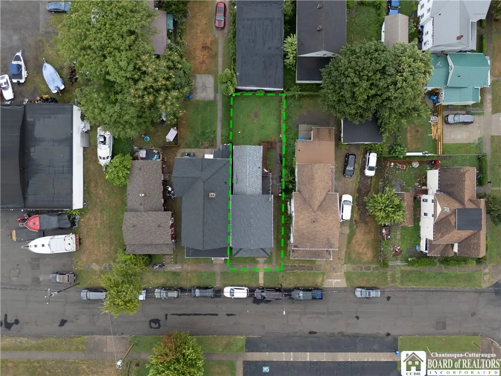 114 Deer Street, Dunkirk, New York 14048, Dunkirk, New York 14048, 4 Bedrooms Bedrooms, 8 Rooms Rooms,1 BathroomBathrooms,Residential,For Sale,114 Deer Street, Dunkirk, New York 14048,R1631734