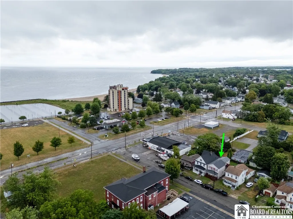 114 Deer Street, Dunkirk, New York 14048, Dunkirk, New York 14048, 4 Bedrooms Bedrooms, 8 Rooms Rooms,1 BathroomBathrooms,Residential,For Sale,114 Deer Street, Dunkirk, New York 14048,R1631734