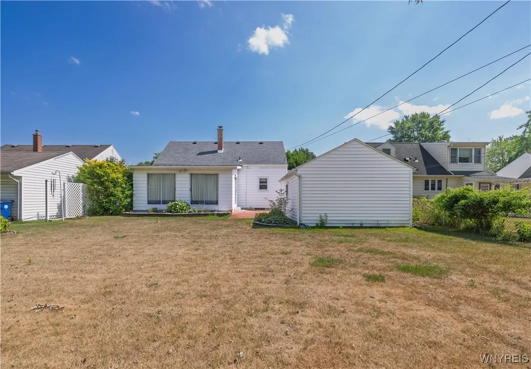 172 Lorfield Drive, Amherst, New York 14226, Amherst, New York 14226, 3 Bedrooms Bedrooms, 6 Rooms Rooms,1 BathroomBathrooms,Residential,Closed,172 Lorfield Drive, Amherst, New York 14226,0,B1630821