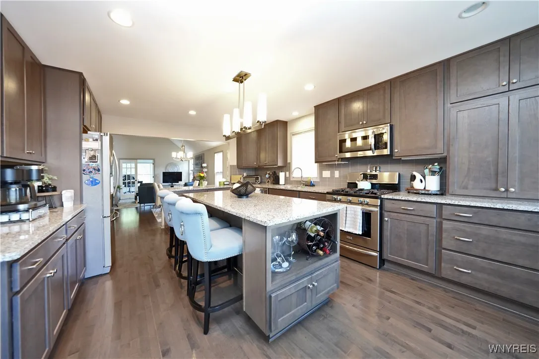 133 Boxelder Lane, Amherst, New York 14228, Amherst, New York 14228, 4 Bedrooms Bedrooms, 7 Rooms Rooms,3 BathroomsBathrooms,Residential,Closed,133 Boxelder Lane, Amherst, New York 14228,0,B1631090