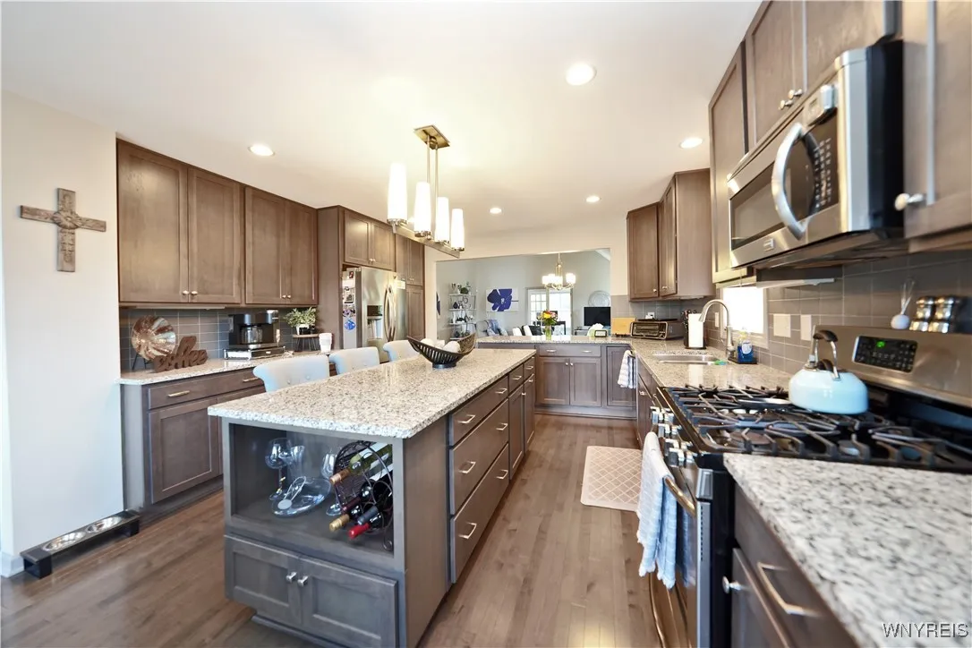 133 Boxelder Lane, Amherst, New York 14228, Amherst, New York 14228, 4 Bedrooms Bedrooms, 7 Rooms Rooms,3 BathroomsBathrooms,Residential,Closed,133 Boxelder Lane, Amherst, New York 14228,0,B1631090