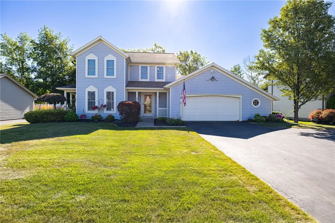 98 Mill Run Drive, Greece, New York 14626, Greece, New York 14626, 4 Bedrooms Bedrooms, 9 Rooms Rooms,2 BathroomsBathrooms,Residential,For Sale,98 Mill Run Drive, Greece, New York 14626,0,R1627704