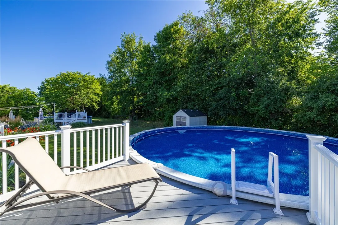 98 Mill Run Drive, Greece, New York 14626, Greece, New York 14626, 4 Bedrooms Bedrooms, 9 Rooms Rooms,2 BathroomsBathrooms,Residential,For Sale,98 Mill Run Drive, Greece, New York 14626,0,R1627704