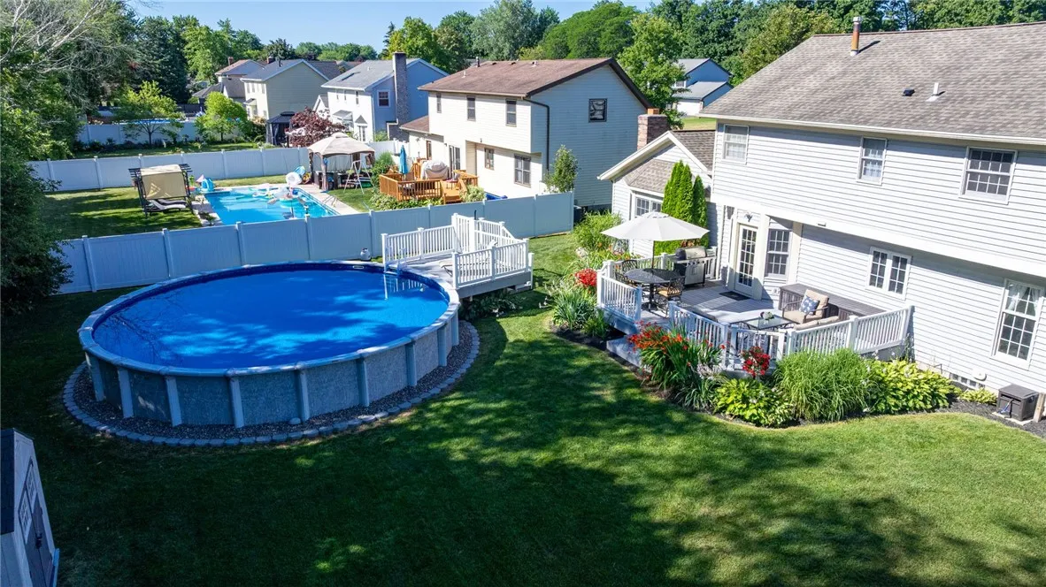 98 Mill Run Drive, Greece, New York 14626, Greece, New York 14626, 4 Bedrooms Bedrooms, 9 Rooms Rooms,2 BathroomsBathrooms,Residential,For Sale,98 Mill Run Drive, Greece, New York 14626,0,R1627704