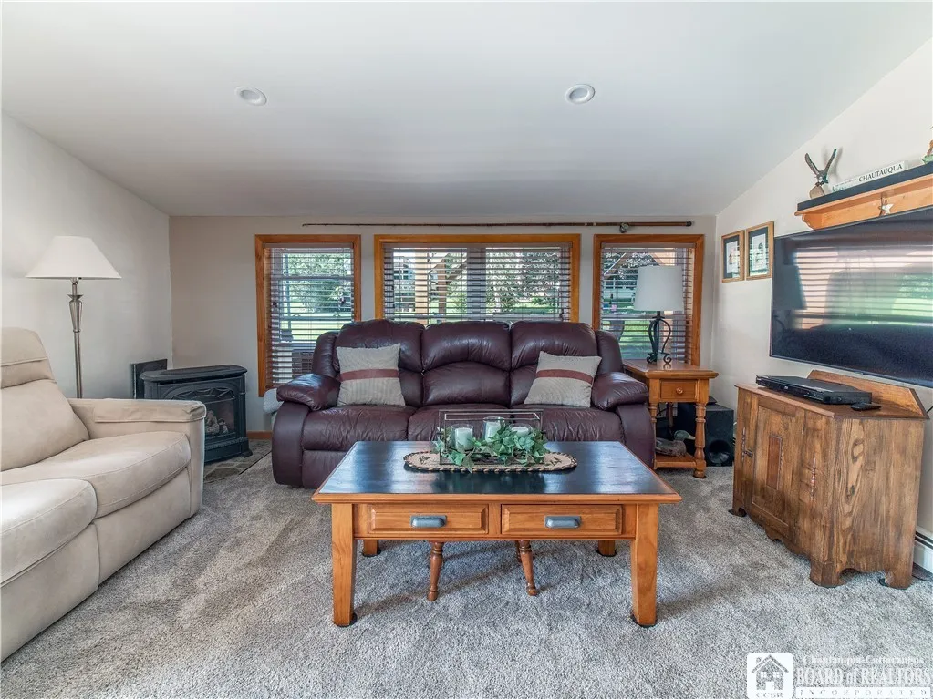 22 Parkside Street, Chautauqua, New York 14757, Chautauqua, New York 14757, 3 Bedrooms Bedrooms, 8 Rooms Rooms,2 BathroomsBathrooms,Residential,Closed,22 Parkside Street, Chautauqua, New York 14757,0,R1629567
