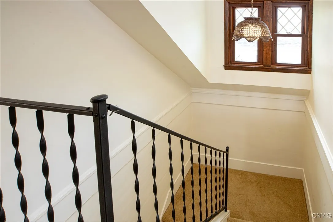57 East Lake Street, Skaneateles, New York 13152, Skaneateles, New York 13152, 4 Bedrooms Bedrooms, 8 Rooms Rooms,2 BathroomsBathrooms,Residential Lease,For Rent,57 East Lake Street, Skaneateles, New York 13152,0,S1631776