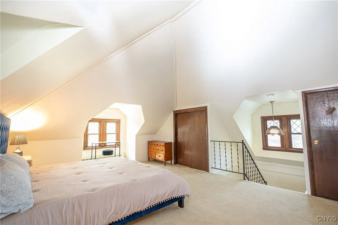 57 East Lake Street, Skaneateles, New York 13152, Skaneateles, New York 13152, 4 Bedrooms Bedrooms, 8 Rooms Rooms,2 BathroomsBathrooms,Residential Lease,For Rent,57 East Lake Street, Skaneateles, New York 13152,0,S1631776