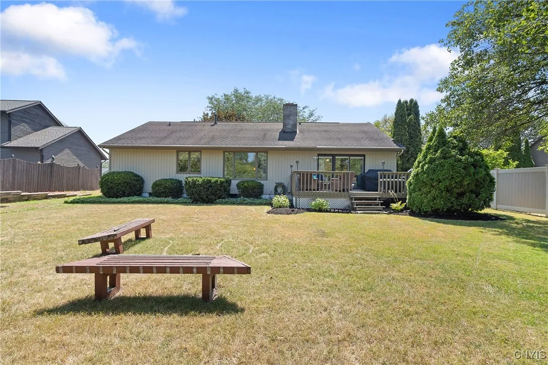 4965 Moses Drive, Clay, New York 13090, Clay, New York 13090, 3 Bedrooms Bedrooms, 6 Rooms Rooms,2 BathroomsBathrooms,Residential,Closed,4965 Moses Drive, Clay, New York 13090,0,S1625150