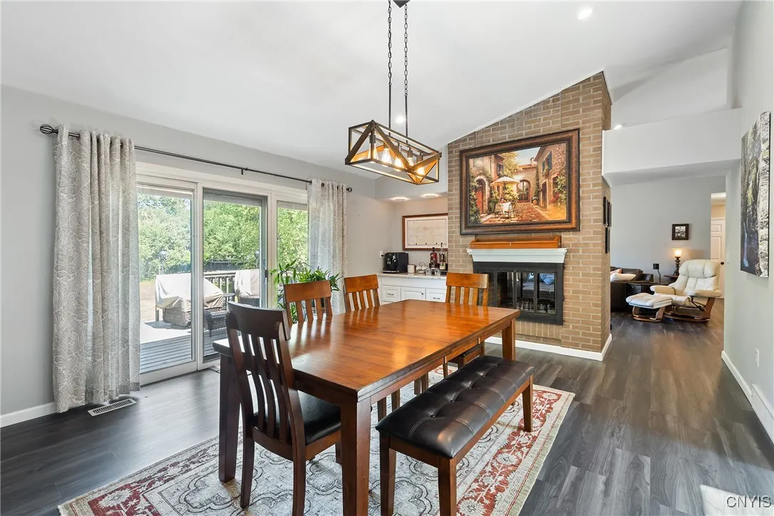 4965 Moses Drive, Clay, New York 13090, Clay, New York 13090, 3 Bedrooms Bedrooms, 6 Rooms Rooms,2 BathroomsBathrooms,Residential,Closed,4965 Moses Drive, Clay, New York 13090,0,S1625150