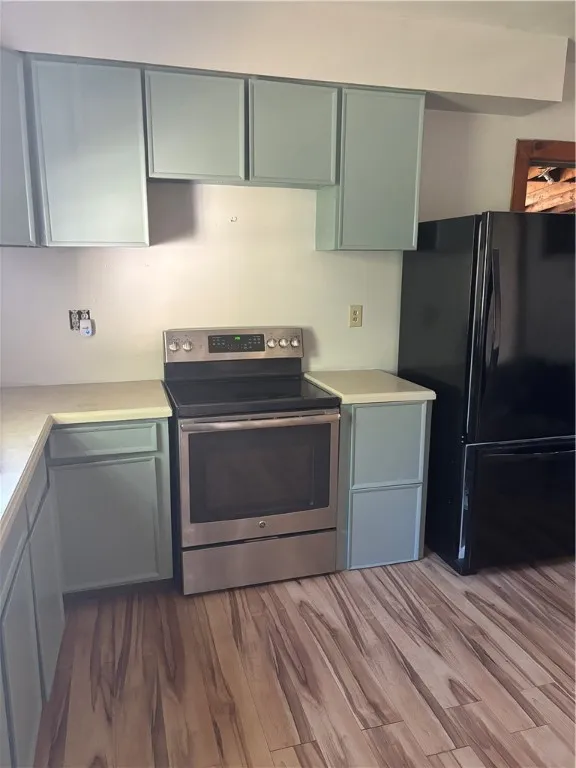17 Adsit Place, Hornell, New York 14843, Hornell, New York 14843, 4 Bedrooms Bedrooms, 7 Rooms Rooms,1 BathroomBathrooms,Residential,For Sale,17 Adsit Place, Hornell, New York 14843,0,R1629304