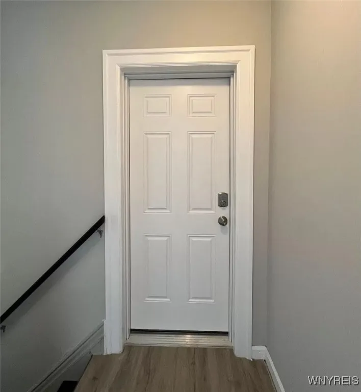 224 Vermont Street, Buffalo, New York 14213, Buffalo, New York 14213, 2 Bedrooms Bedrooms, 5 Rooms Rooms,1 BathroomBathrooms,Residential Lease,For Rent,224 Vermont Street, Buffalo, New York 14213,B1631797