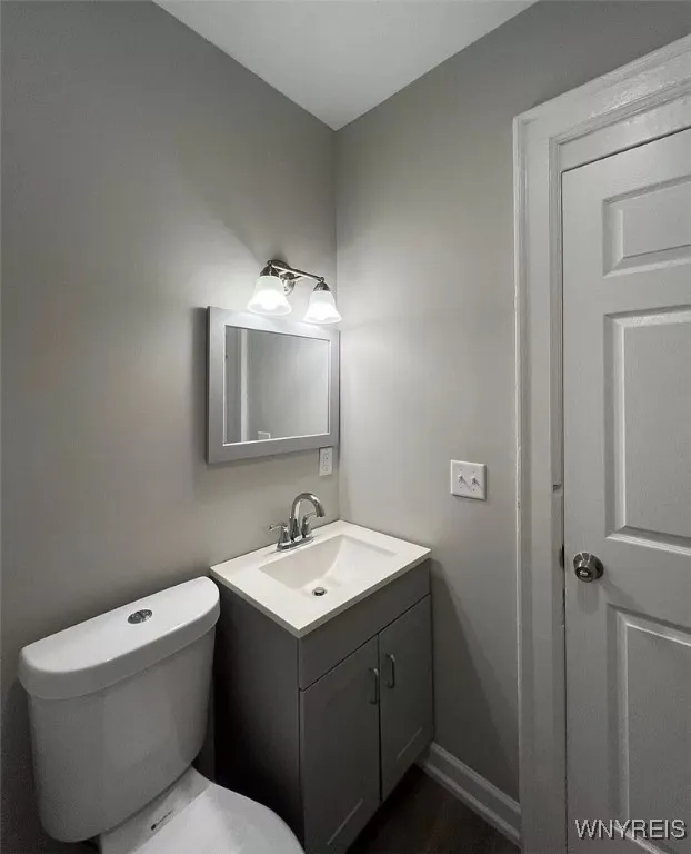 224 Vermont Street, Buffalo, New York 14213, Buffalo, New York 14213, 2 Bedrooms Bedrooms, 5 Rooms Rooms,1 BathroomBathrooms,Residential Lease,For Rent,224 Vermont Street, Buffalo, New York 14213,B1631797