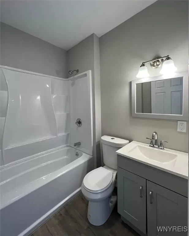 224 Vermont Street, Buffalo, New York 14213, Buffalo, New York 14213, 2 Bedrooms Bedrooms, 5 Rooms Rooms,1 BathroomBathrooms,Residential Lease,For Rent,224 Vermont Street, Buffalo, New York 14213,B1631797