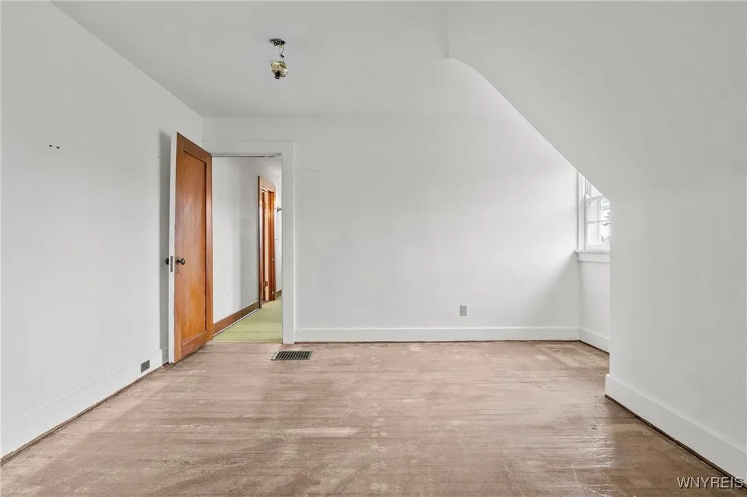 Third floor bonus room 2