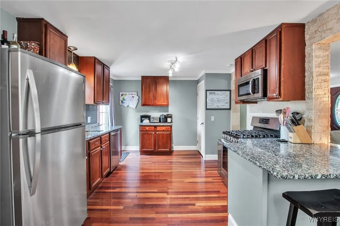 25 Brendel Avenue, Hamburg, New York 14075, Hamburg, New York 14075, 4 Bedrooms Bedrooms, 8 Rooms Rooms,2 BathroomsBathrooms,Residential,Closed,25 Brendel Avenue, Hamburg, New York 14075,0,B1631624