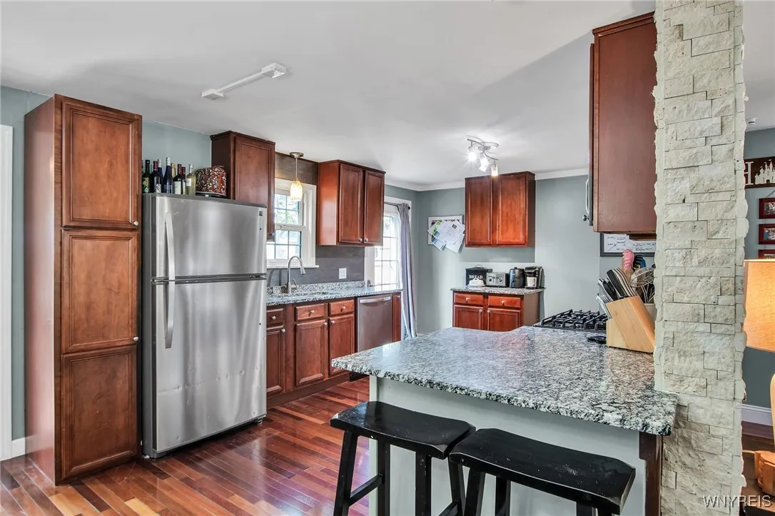 25 Brendel Avenue, Hamburg, New York 14075, Hamburg, New York 14075, 4 Bedrooms Bedrooms, 8 Rooms Rooms,2 BathroomsBathrooms,Residential,Closed,25 Brendel Avenue, Hamburg, New York 14075,0,B1631624